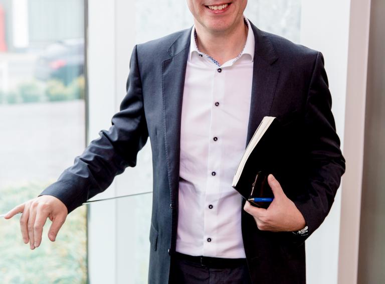 Mike Cuvelier, CFO (2) Mike Cuvelier, CFO (2)