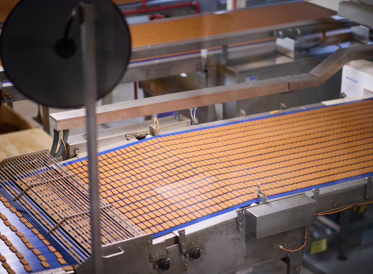 Production Biscoff® cookie Production Biscoff® cookie