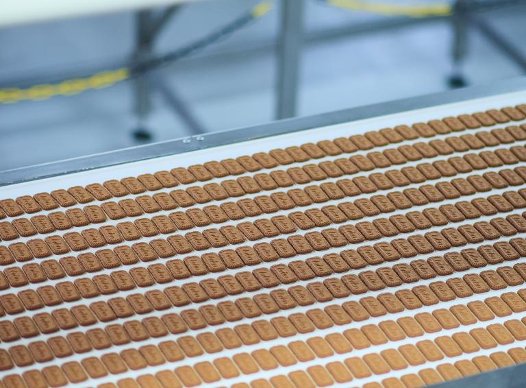 Production Biscoff® cookie Production Biscoff® cookie