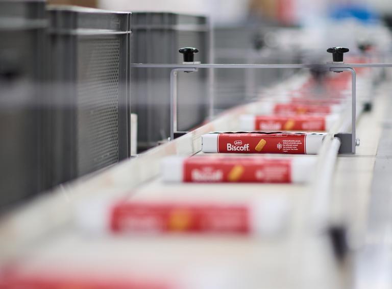 Production Biscoff® cookie Production Biscoff® cookie