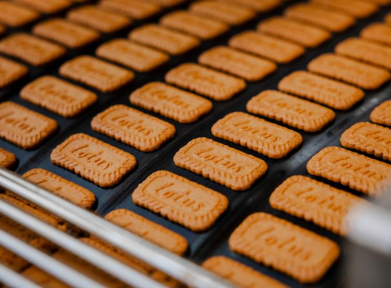 Production Biscoff® cookie Production Biscoff® cookie