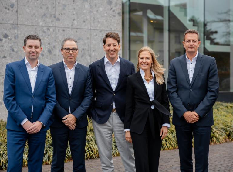 Executive Committee Executive Committee